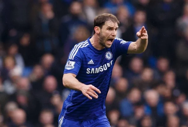 Branislav Ivanovic là hậu vệ xuất sắc của Chelsea