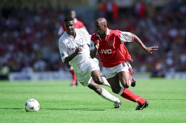 Tiền đạo nổi tiếng Ian Wright