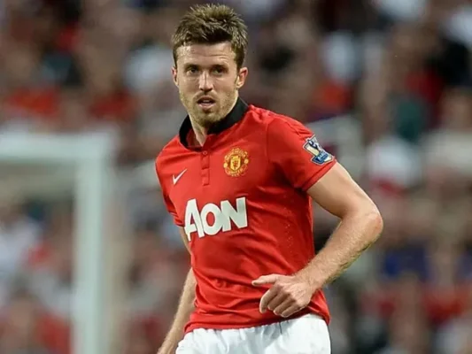 Top 10 tiền vệ hay nhất Manchester United: Michael Carrick