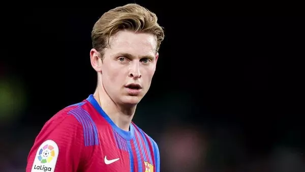 Frenkie de Jong thuộc top các cầu thủ đắt giá nhất thế giới năm 2022