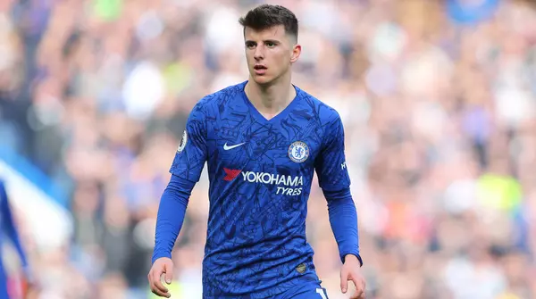 Mason Mount thu hút với vẻ ngoài nam tính