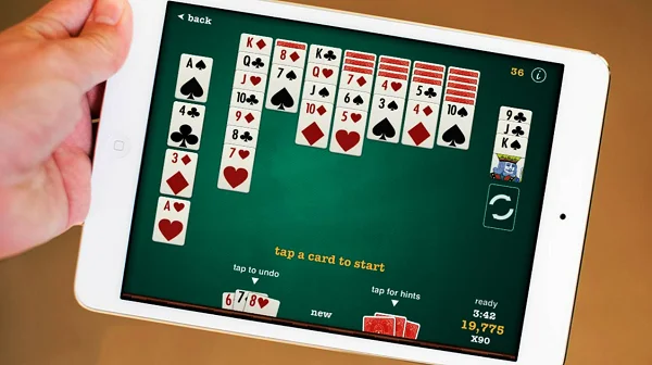 Game Solitaire